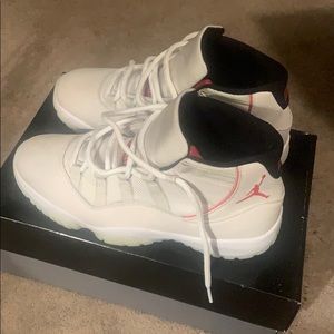 Platinum Tint/University Red Air Jordan 11 Retro